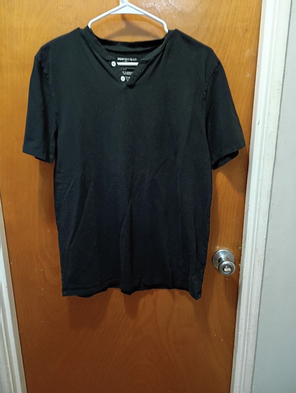 Paper Denim & Cloth Black Short-Sleeve V-Neck Tee